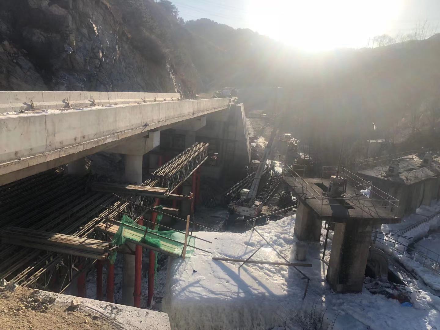 河北易縣貝雷梁施工現(xiàn)場(chǎng)